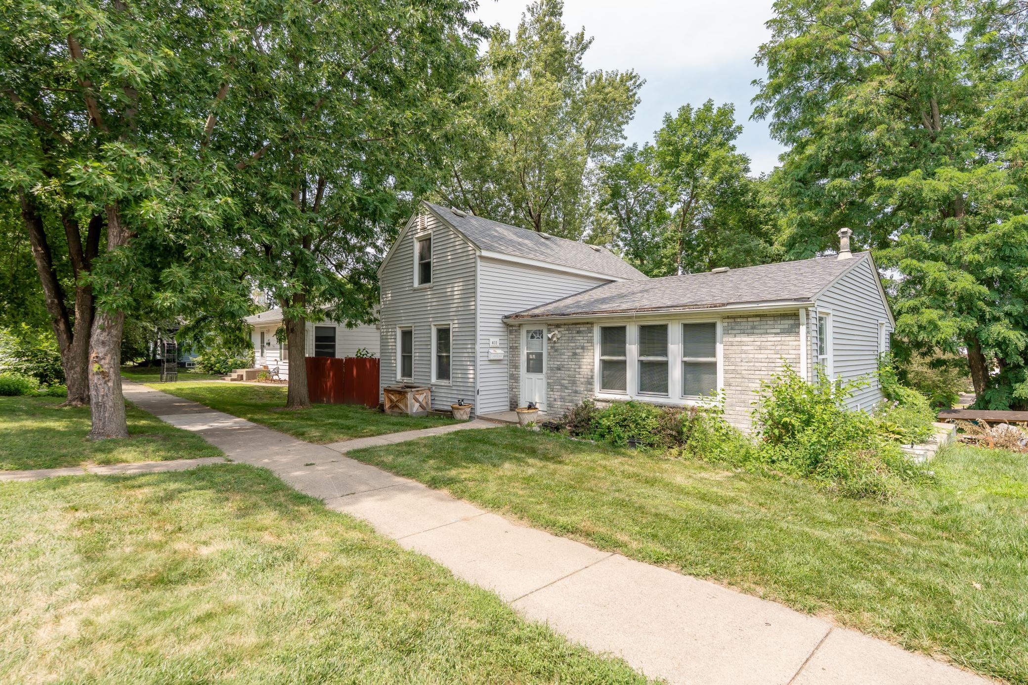 2nd image of 411 3rd Ave W, Shakopee, MN 55379 | MLS# 7121579