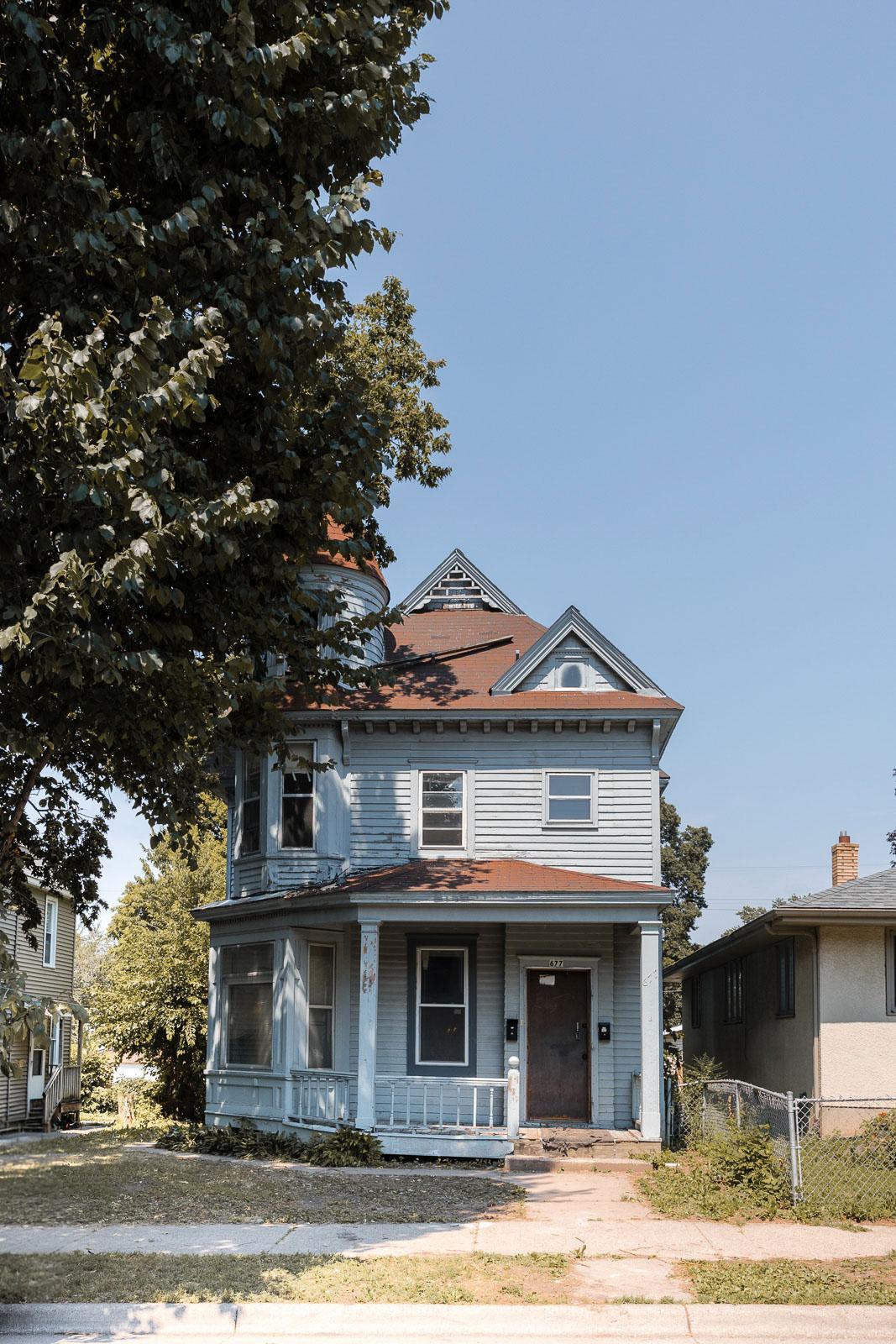 1st image of 677 Sims Ave, Saint Paul, MN 55106 | MLS# 7121587