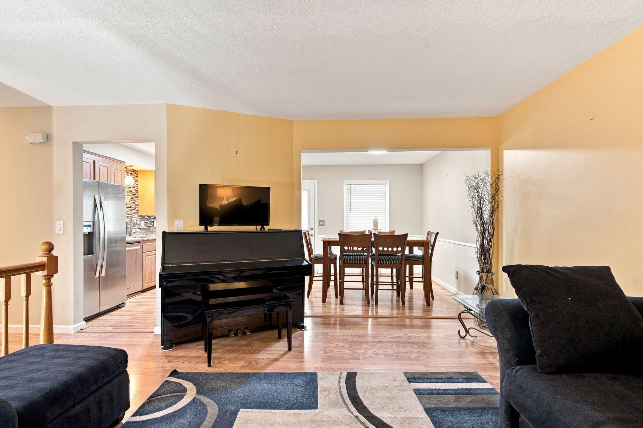 4th image of 515 Westby Dr Ne, Minneapolis, MN 55432 | MLS# 7121590