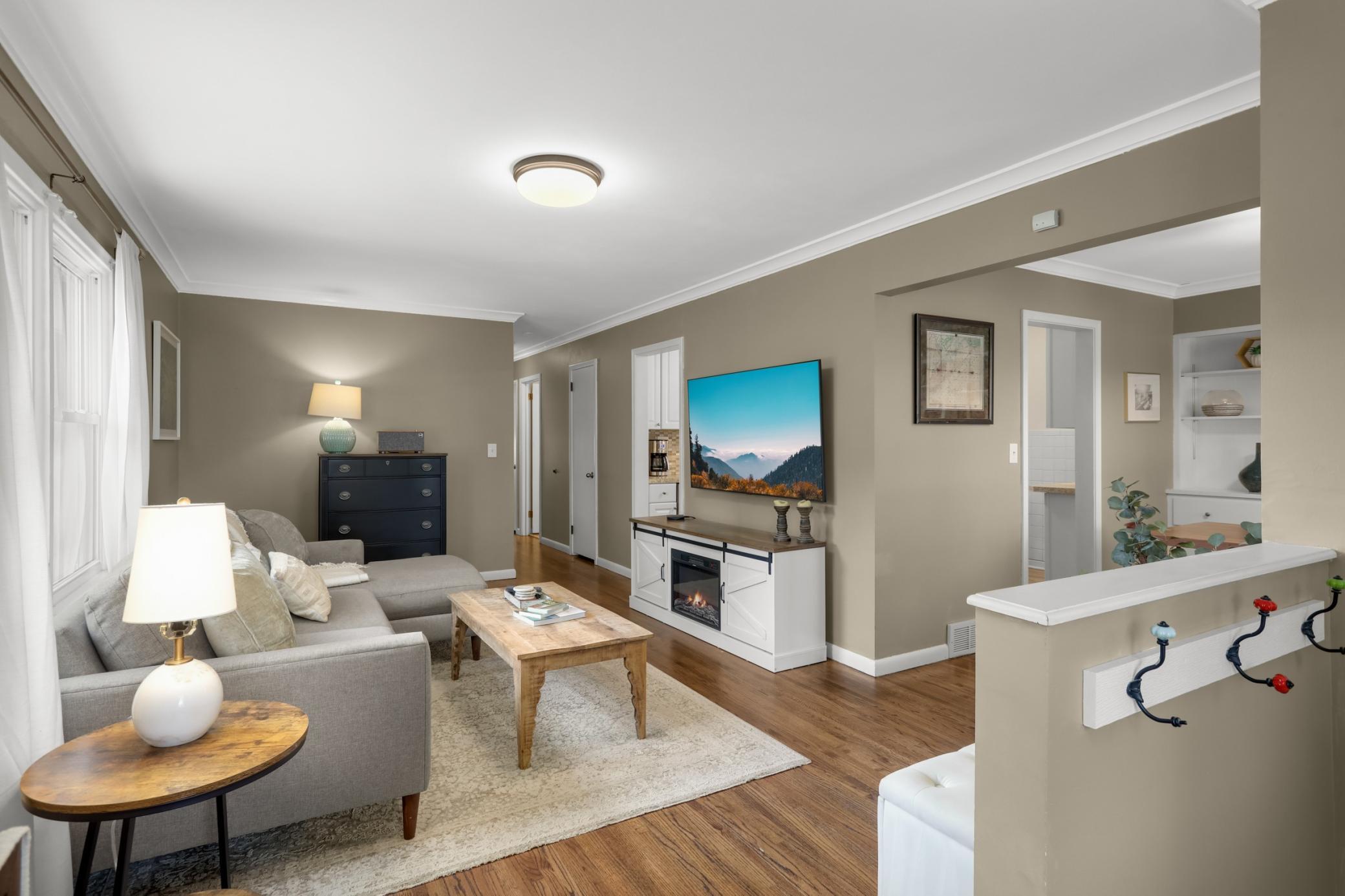 4th image of 8236 Dupont Ave S, Minneapolis, MN 55420 | MLS# 7121619