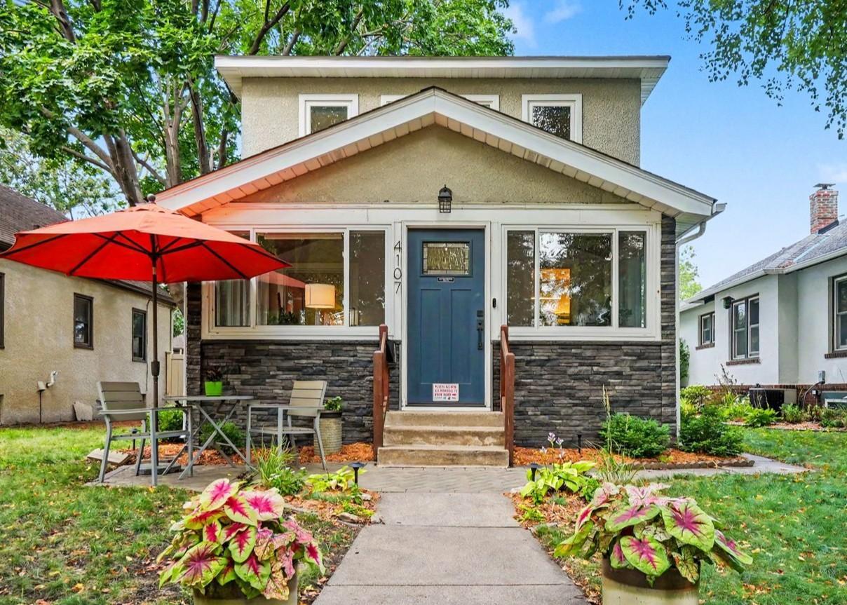 2nd image of 4107 Russell Ave N, Minneapolis, MN 55412 | MLS# 7121626