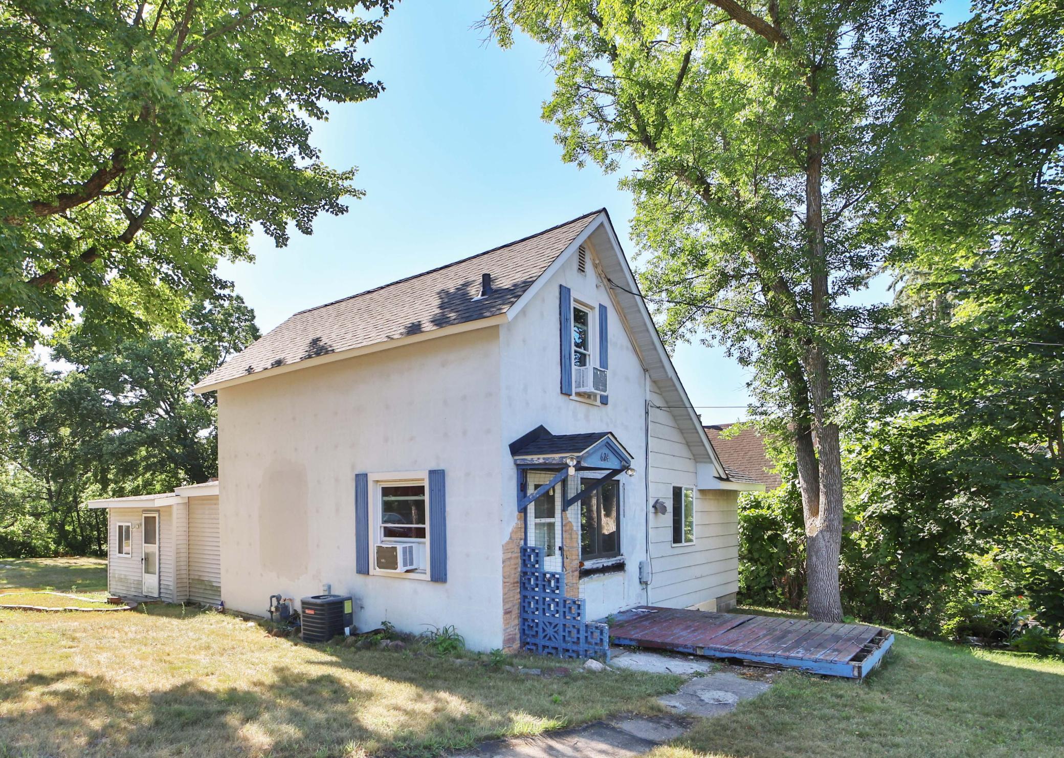 1st image of 624 N 10th St, Brainerd, MN 56401 | MLS# 7121656