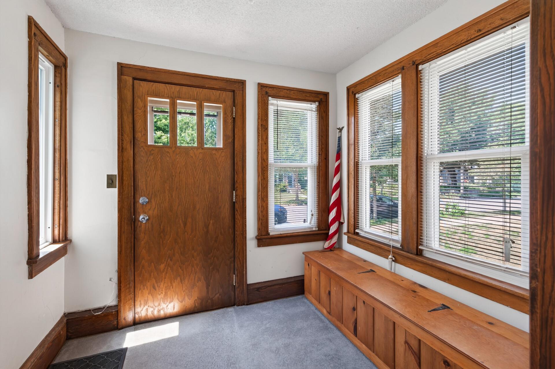 2nd image of 3521 36th Ave S, Minneapolis, MN 55406 | MLS# 7121657