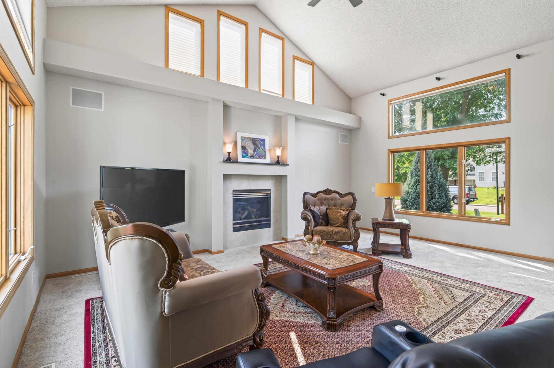 5th image of 17126 Jonathan Ct, Lakeville, MN 55044 | MLS# 7121660
