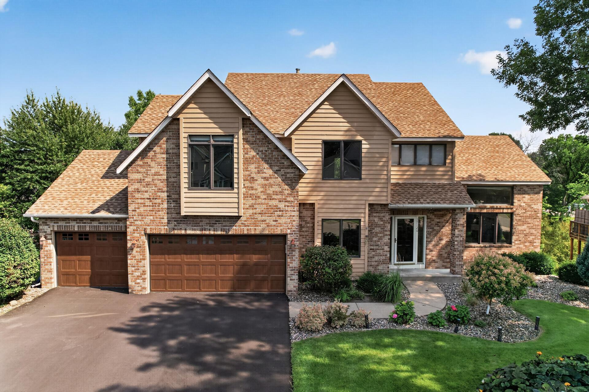 2nd image of 17126 Jonathan Ct, Lakeville, MN 55044 | MLS# 7121660