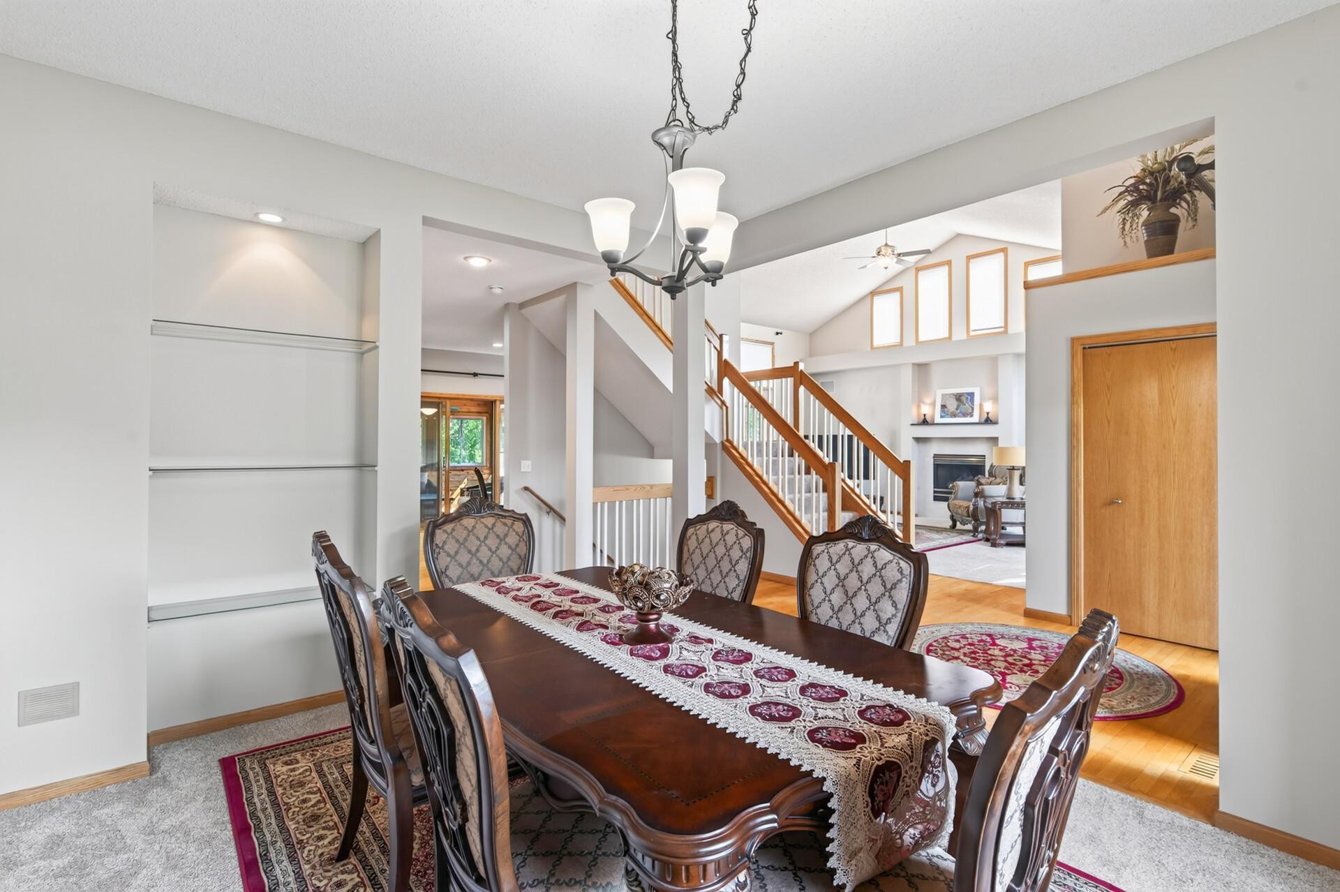 4th image of 17126 Jonathan Ct, Lakeville, MN 55044 | MLS# 7121660
