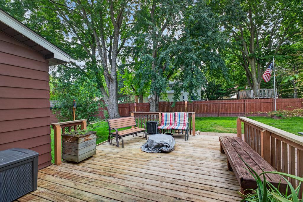4th image of 4015 Mary Ln Nw, Rochester, MN 55901 | MLS# 7121663