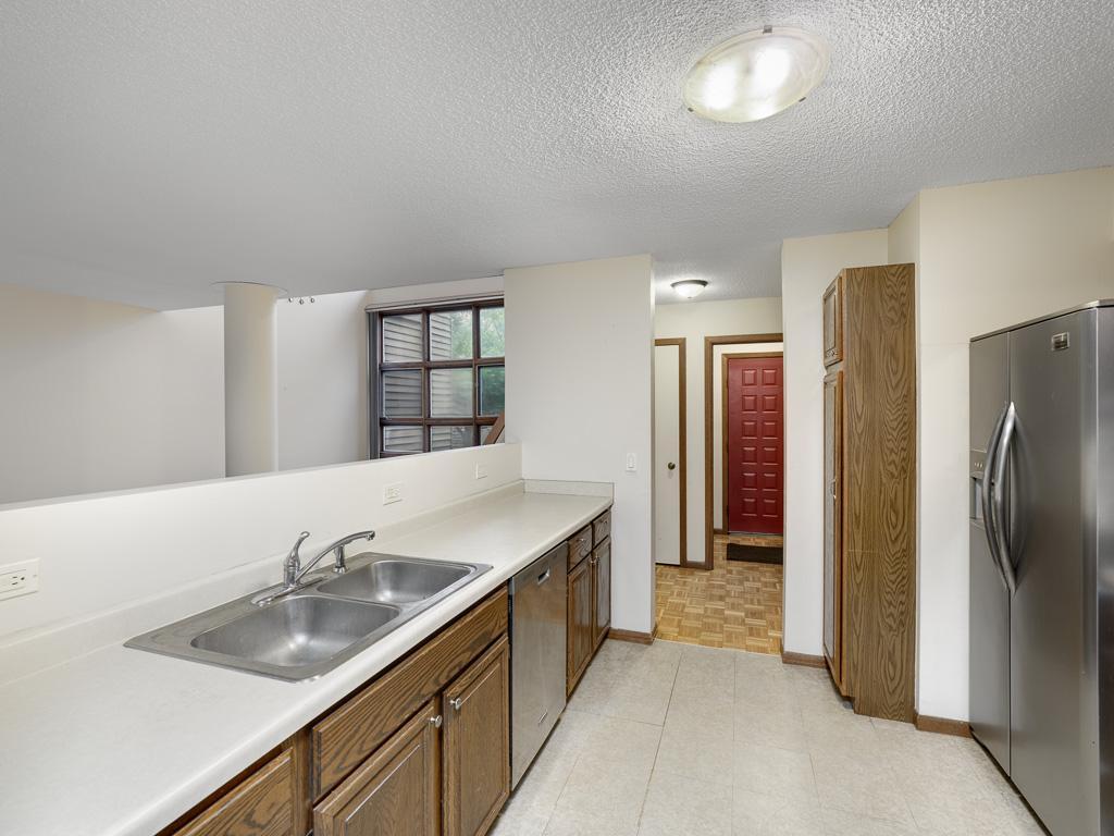 5th image of 1381 Spencer Rd W, Saint Paul, MN 55108 | MLS# 7121698