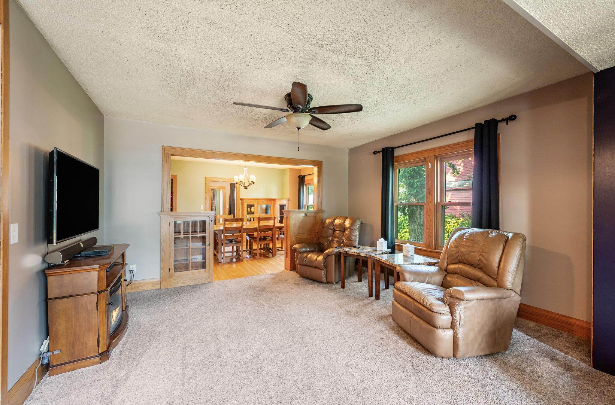 4th image of 312 W 2Nd St, Blue Earth, MN 56013 | MLS# 7121744
