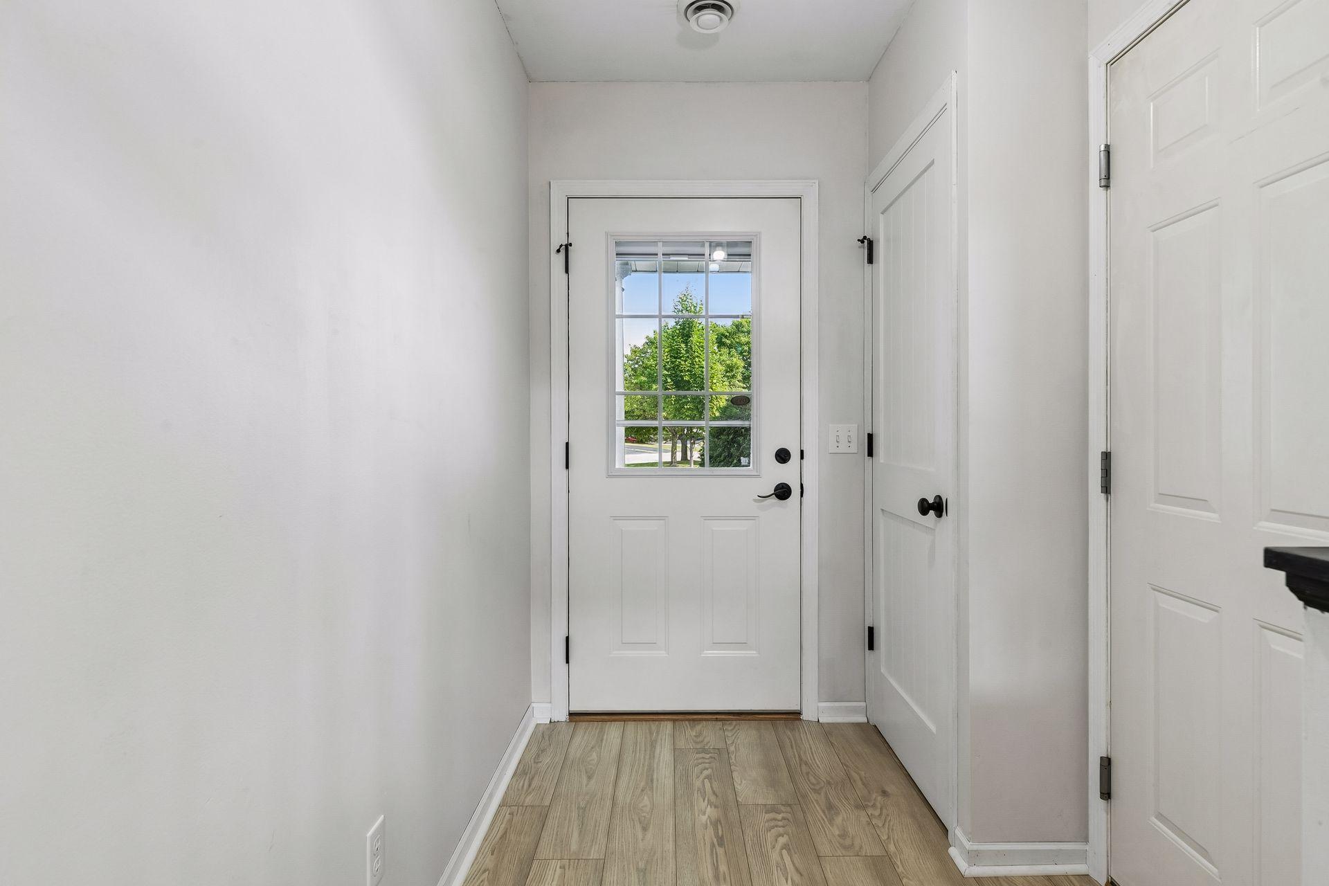 2nd image of 5193 Farnham Dr N, Hugo, MN 55038 | MLS# 7121770