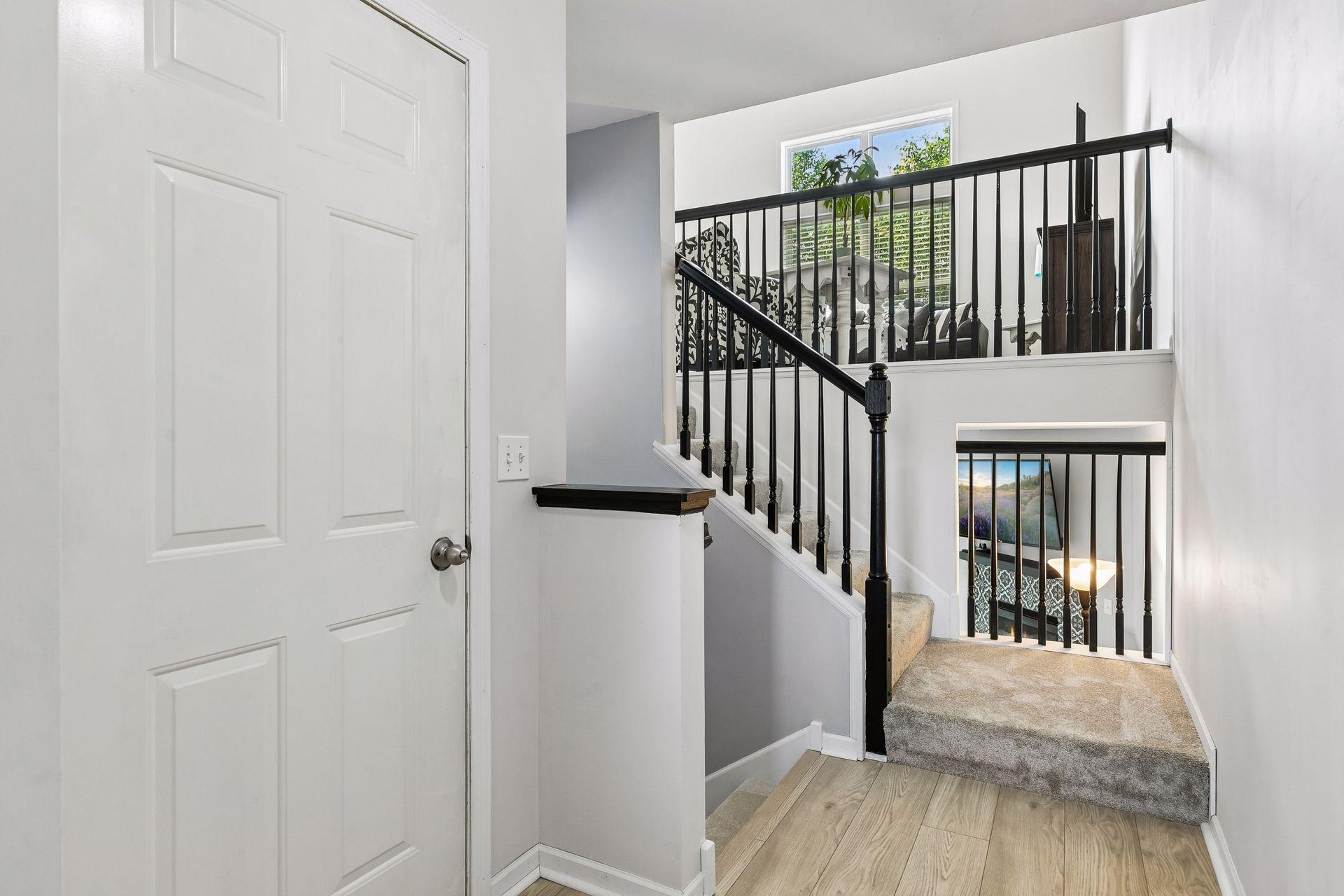 3rd image of 5193 Farnham Dr N, Hugo, MN 55038 | MLS# 7121770