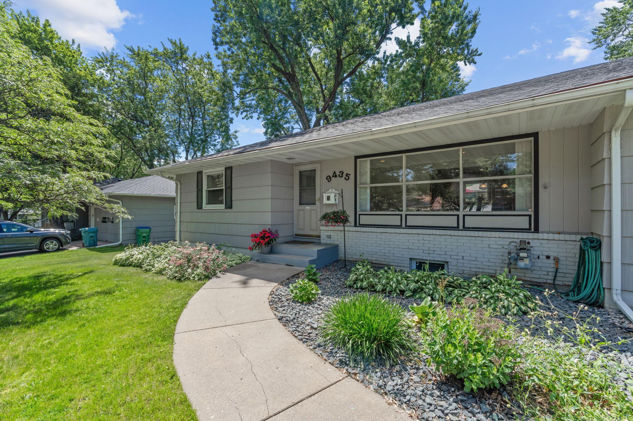 3rd image of 9435 W 14Th St, Saint Louis Park, MN 55426 | MLS# 7121776