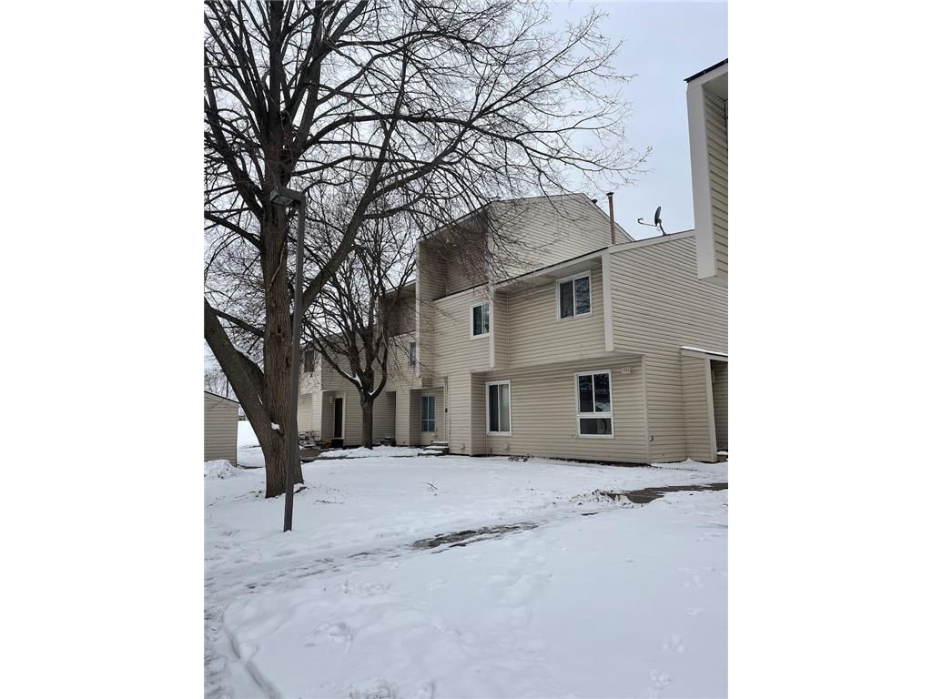 1st image of 7824 Yates Ave N, Brooklyn Park, MN 55443 | MLS# 7121806