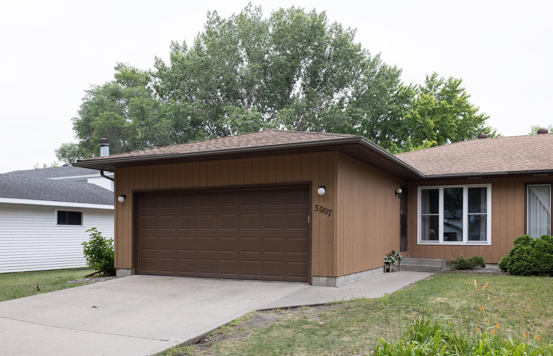 2nd image of 3007 18th St S, Fargo, ND 58103 | MLS# 7121828