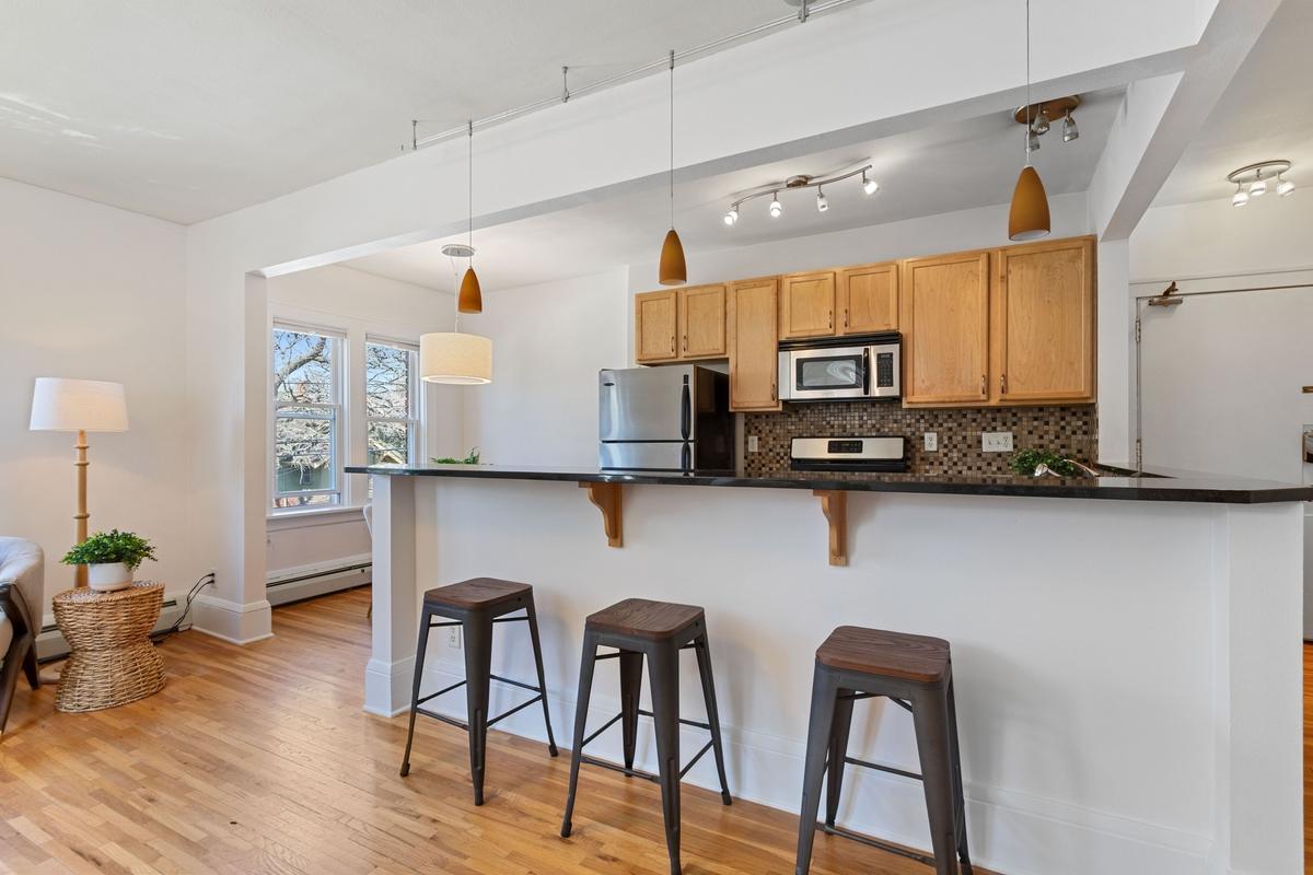 2nd image of 3520 Emerson Ave S #205, Minneapolis, MN 55408 | MLS# 7121839