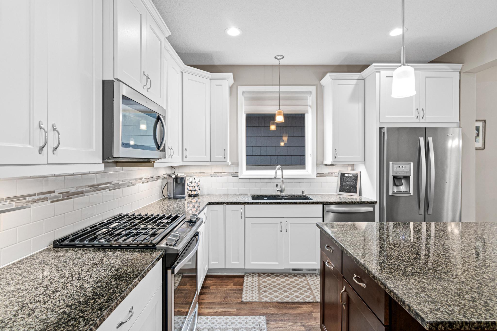 2nd image of 18219 July Ct, Lakeville, MN 55044 | MLS# 7121867