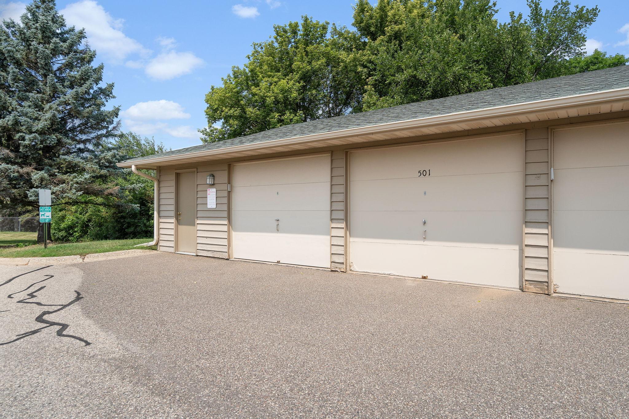 2nd image of 3295 80th St E, Inver Grove Heights, MN 55076
