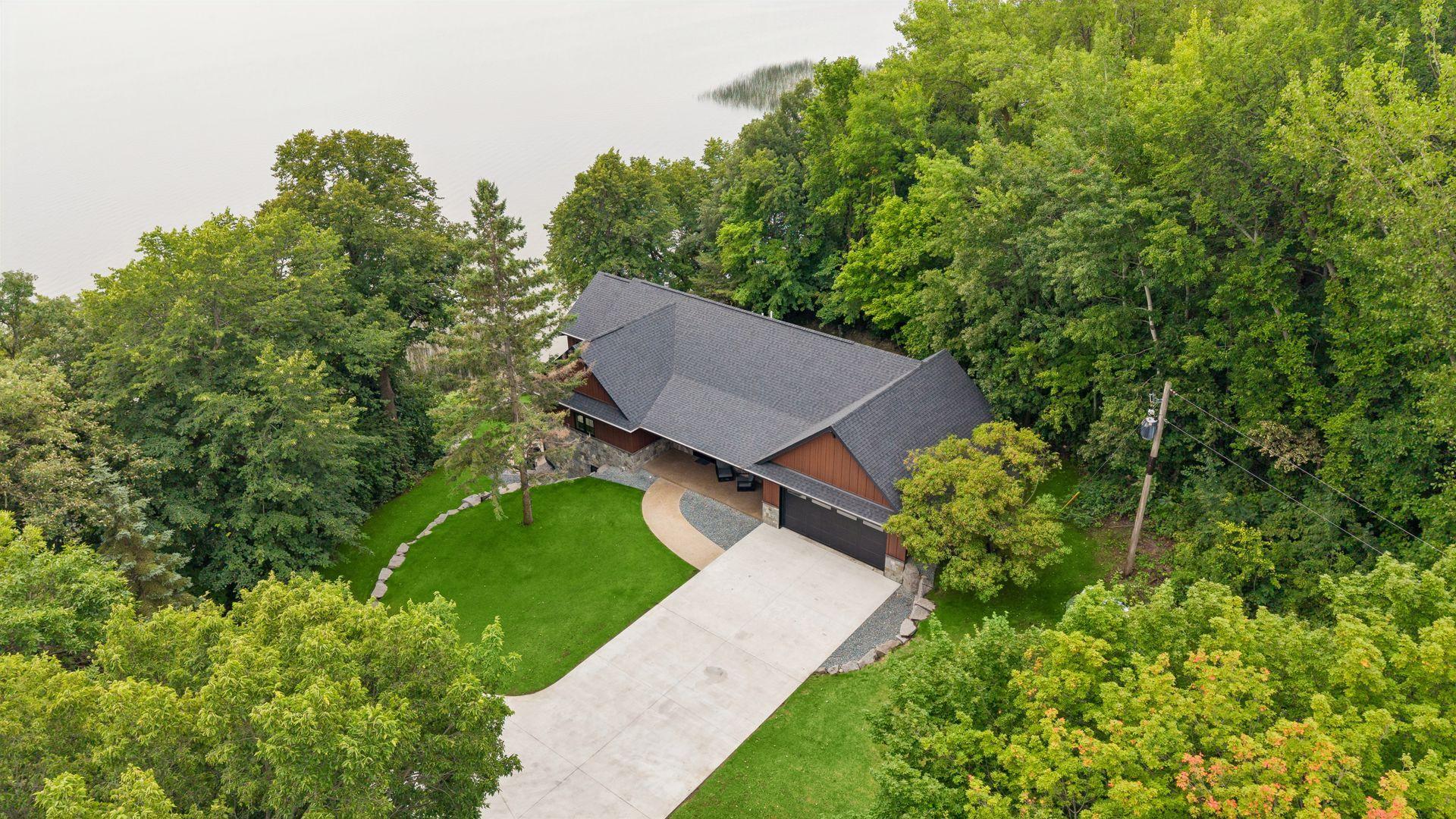 3rd image of 4811 Wharry Heights Rd Sw, Alexandria, MN 56308 | MLS# 7121884
