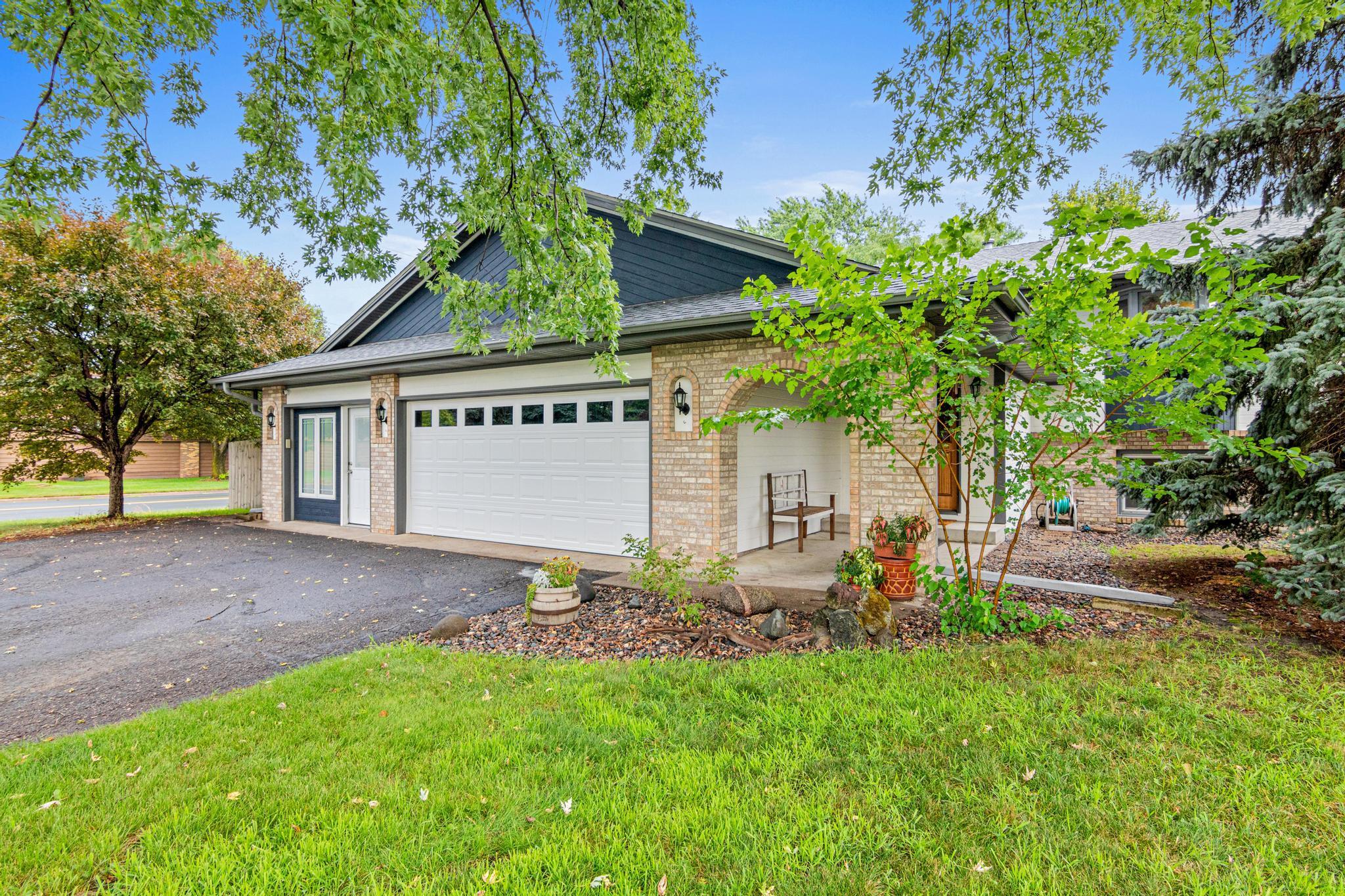 1st image of 998 99th Ln Ne, Minneapolis, MN 55434 | MLS# 7121914