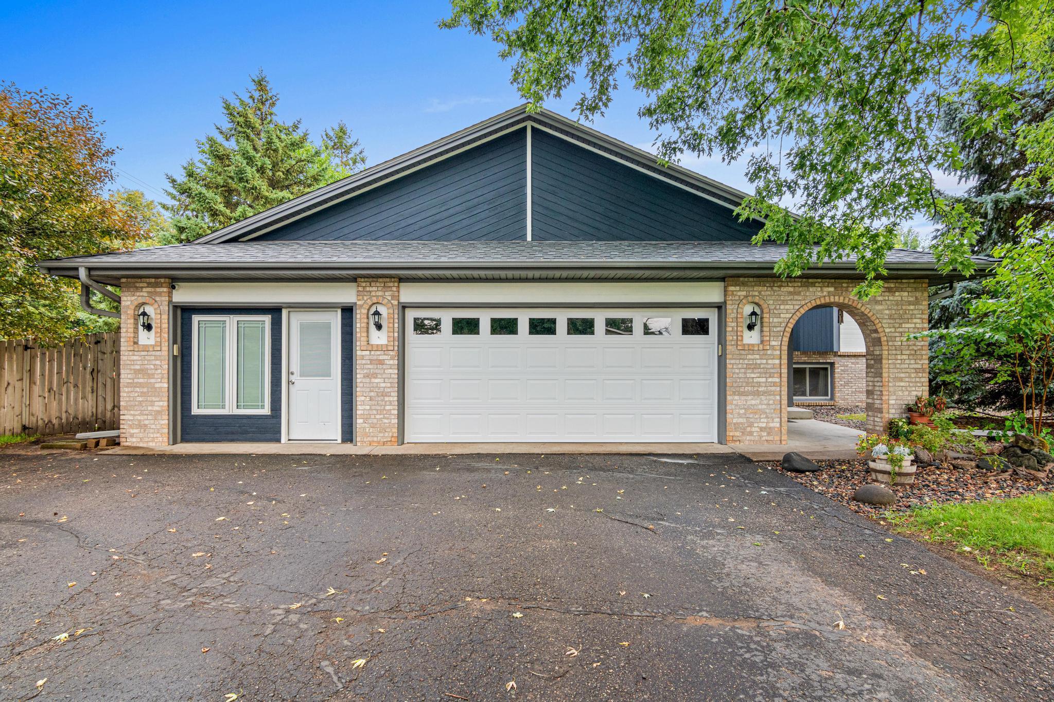 2nd image of 998 99th Ln Ne, Minneapolis, MN 55434 | MLS# 7121914