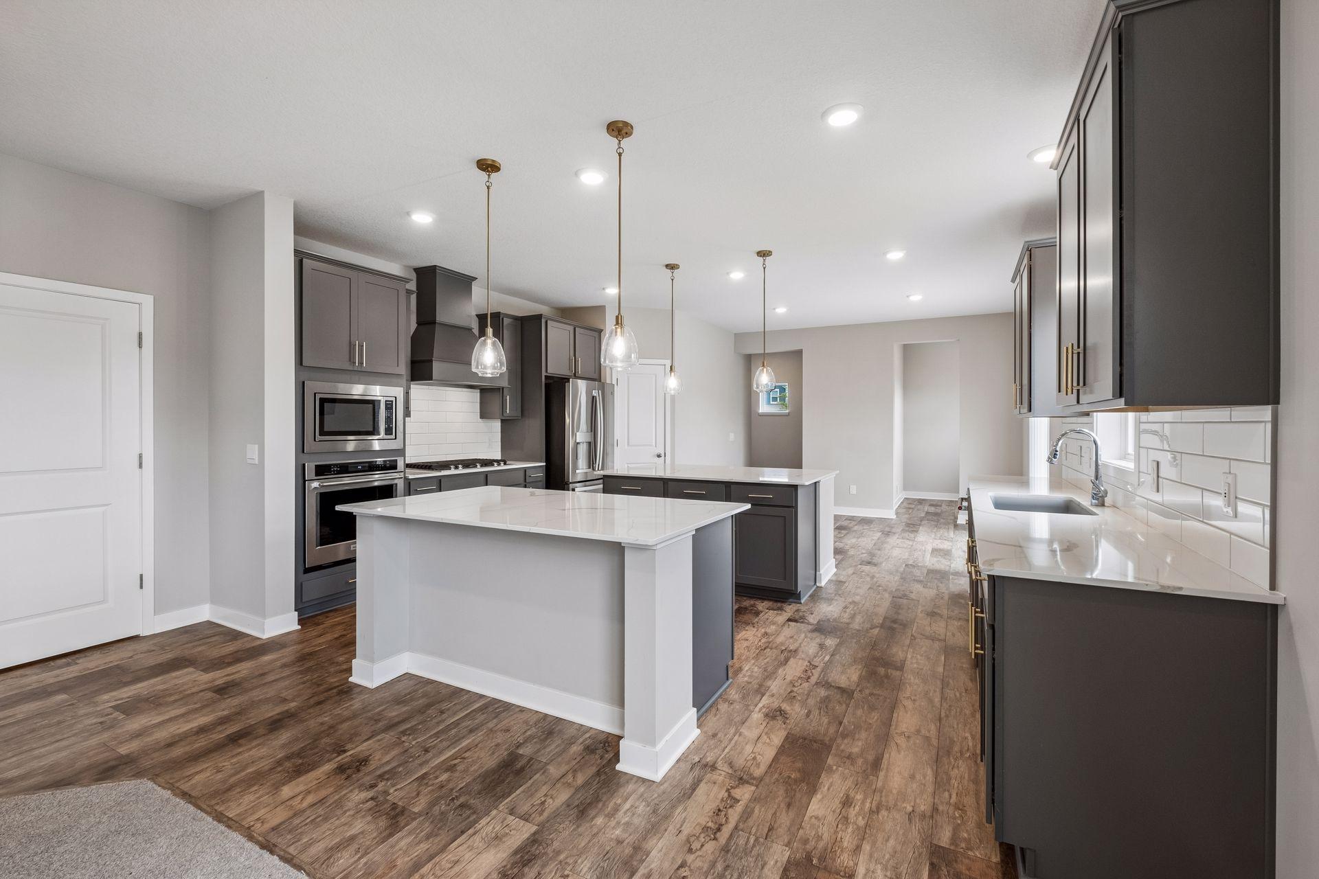 4th image of 17061 Doppler Ln, Lakeville, MN 55044 | MLS# 7121933