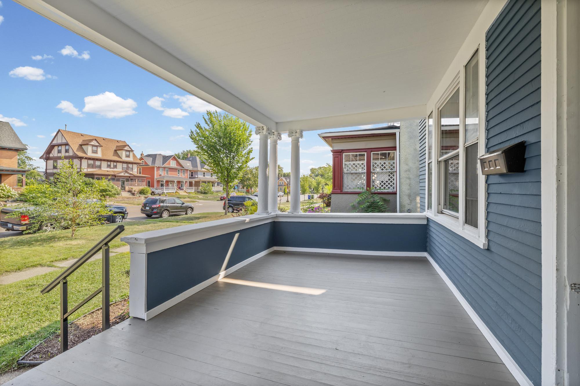 5th image of 892 Marshall Ave, Saint Paul, MN 55104 | MLS# 7121937