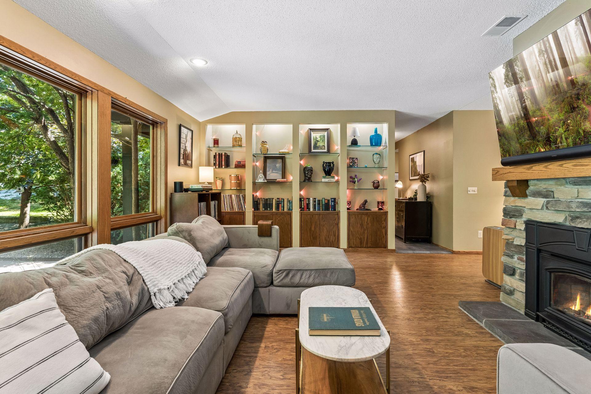 3rd image of 4643 Wild Canyon Trl, Saint Paul, MN 55129 | MLS# 7121969