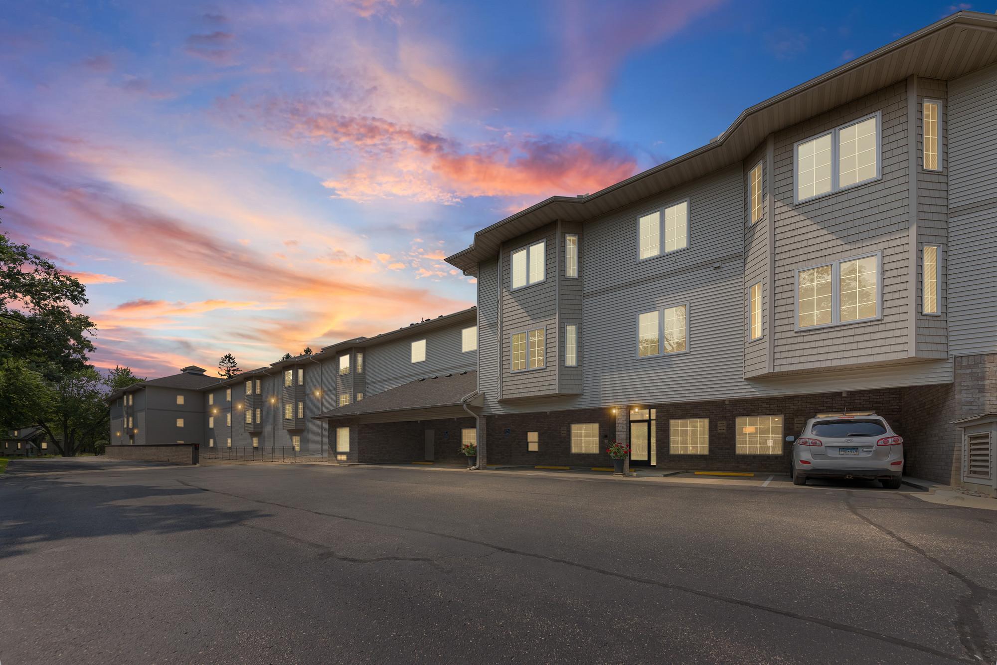 3rd image of 11030 Mississippi Blvd NW, Coon Rapids, MN 55433