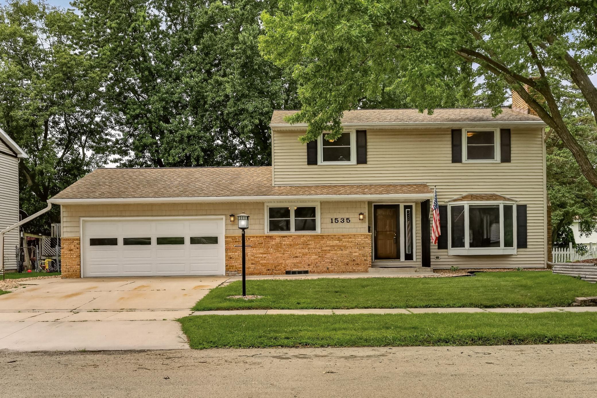 2nd image of 1535 8th Ave Se, Rochester, MN 55904 | MLS# 7122038