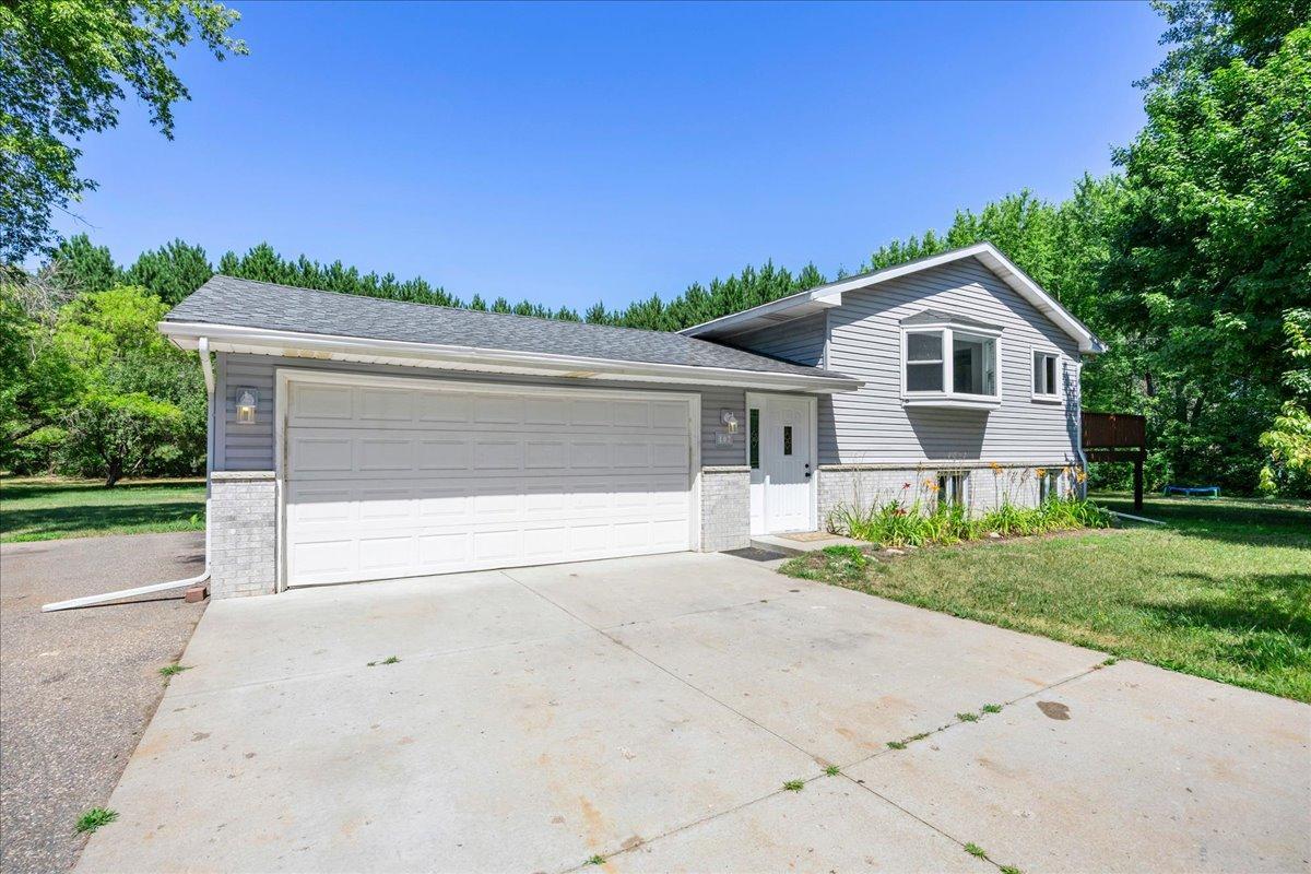 3rd image of 107 221St Ave Nw, Cedar, MN 55011 | MLS# 7122049