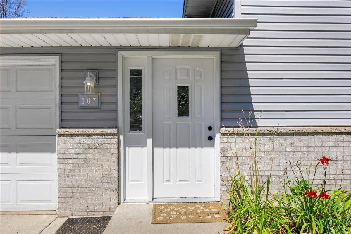 4th image of 107 221St Ave Nw, Cedar, MN 55011 | MLS# 7122049