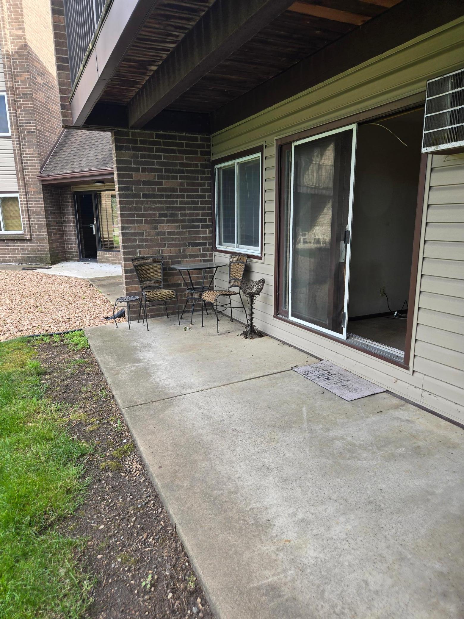 17th image of 3425 Golfview Dr #115, Saint Paul, MN 55123 | MLS# 7122054