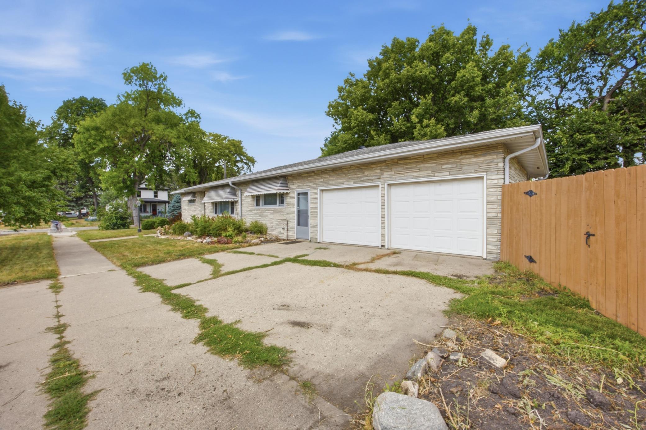 2nd image of 1106 5th Ave S, Moorhead, MN 56560 | MLS# 7122056