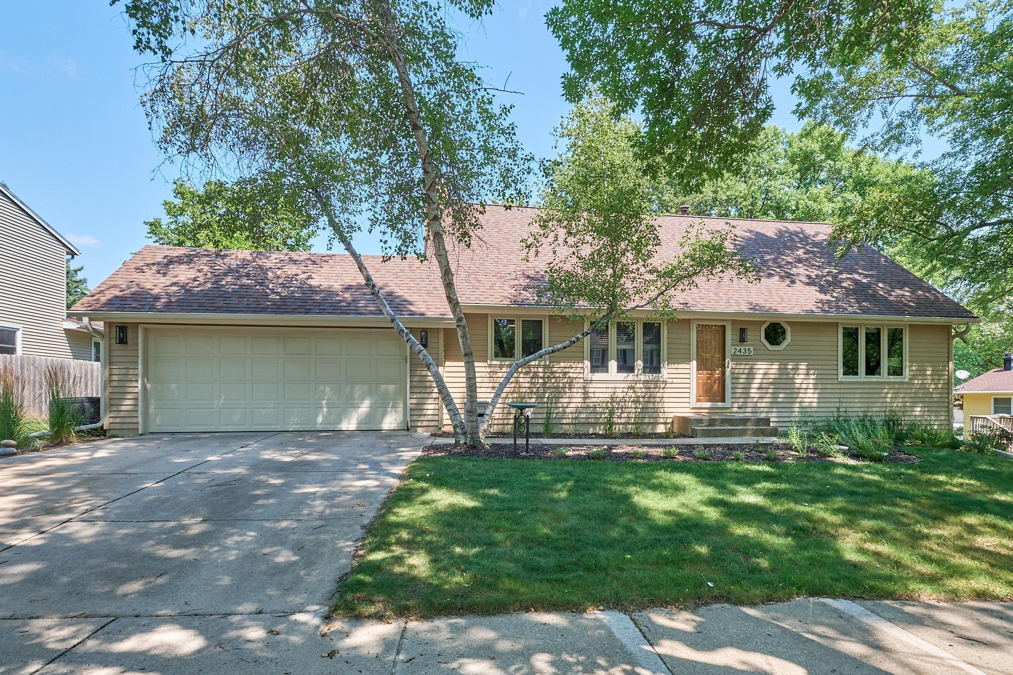 1st image of 2435 Viking Ct Nw, Rochester, MN 55901 | MLS# 7122084