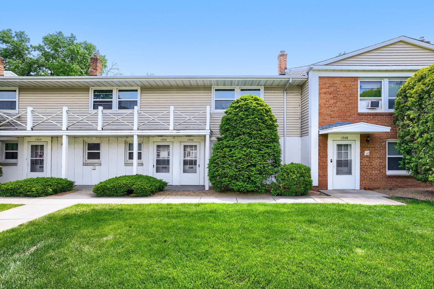32nd image of 1366 Colonial Dr #1366, Saint Paul, MN 55113 | MLS# 7122095