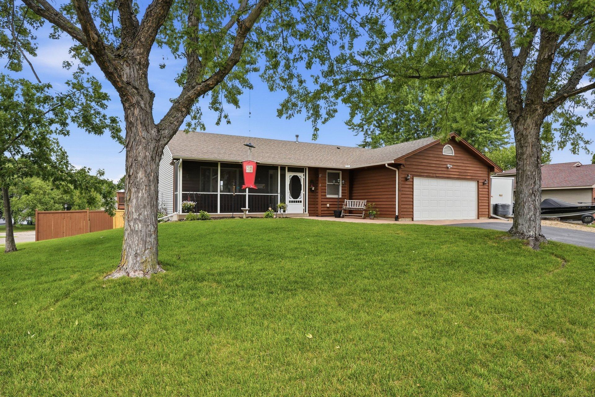 1st image of 17314 Greentree Path, Lakeville, MN 55044 | MLS# 7122134