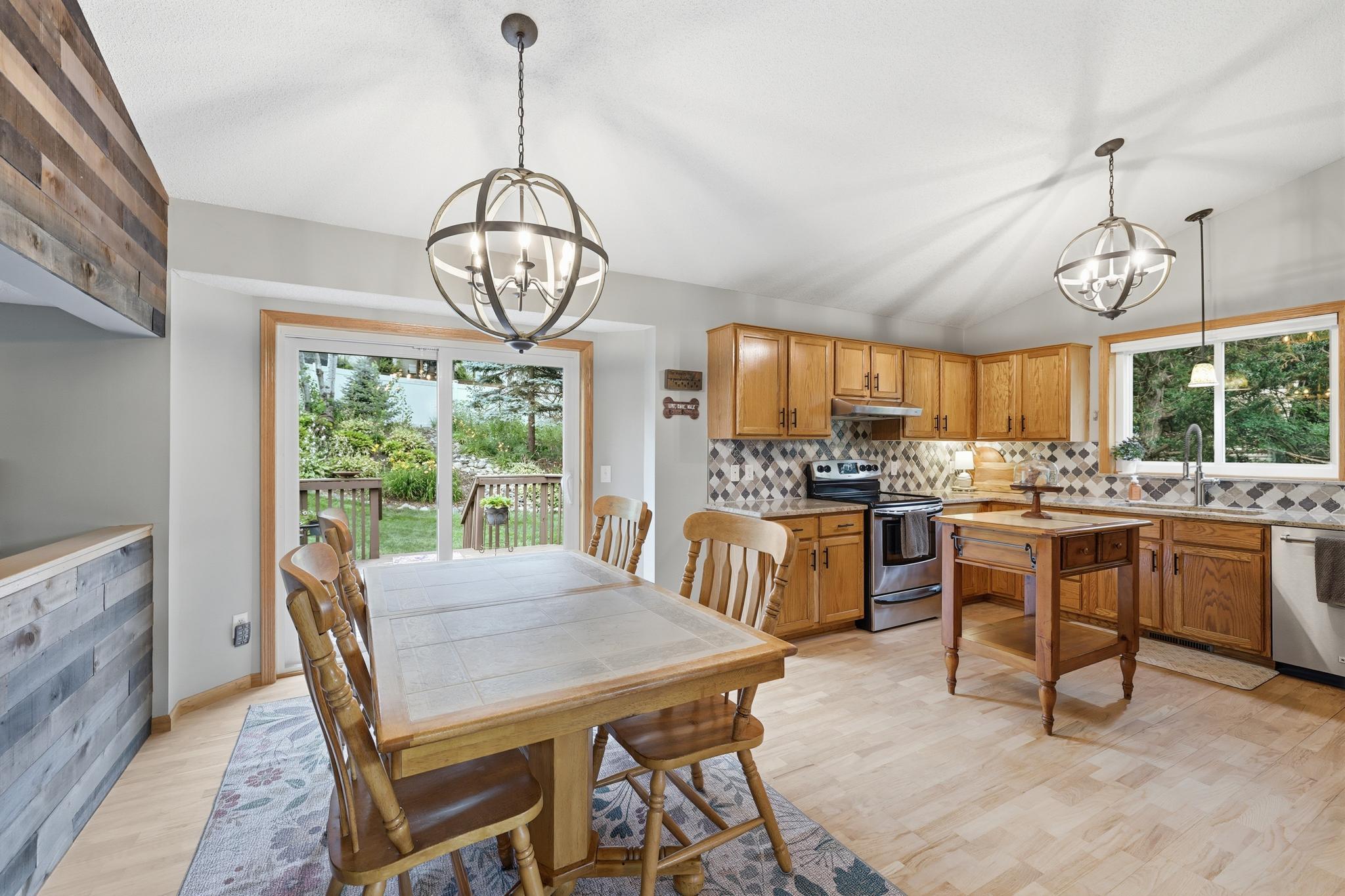 3rd image of 9005 Jensen Ave S, Cottage Grove, MN 55016 | MLS# 7122151