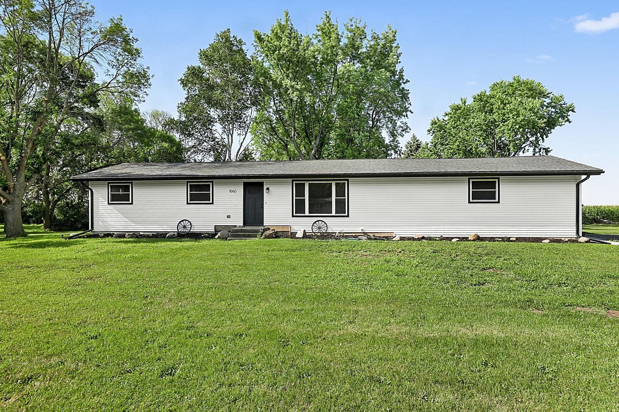 1st image of 1060 44th St Se, Willmar, MN 56201 | MLS# 7122182