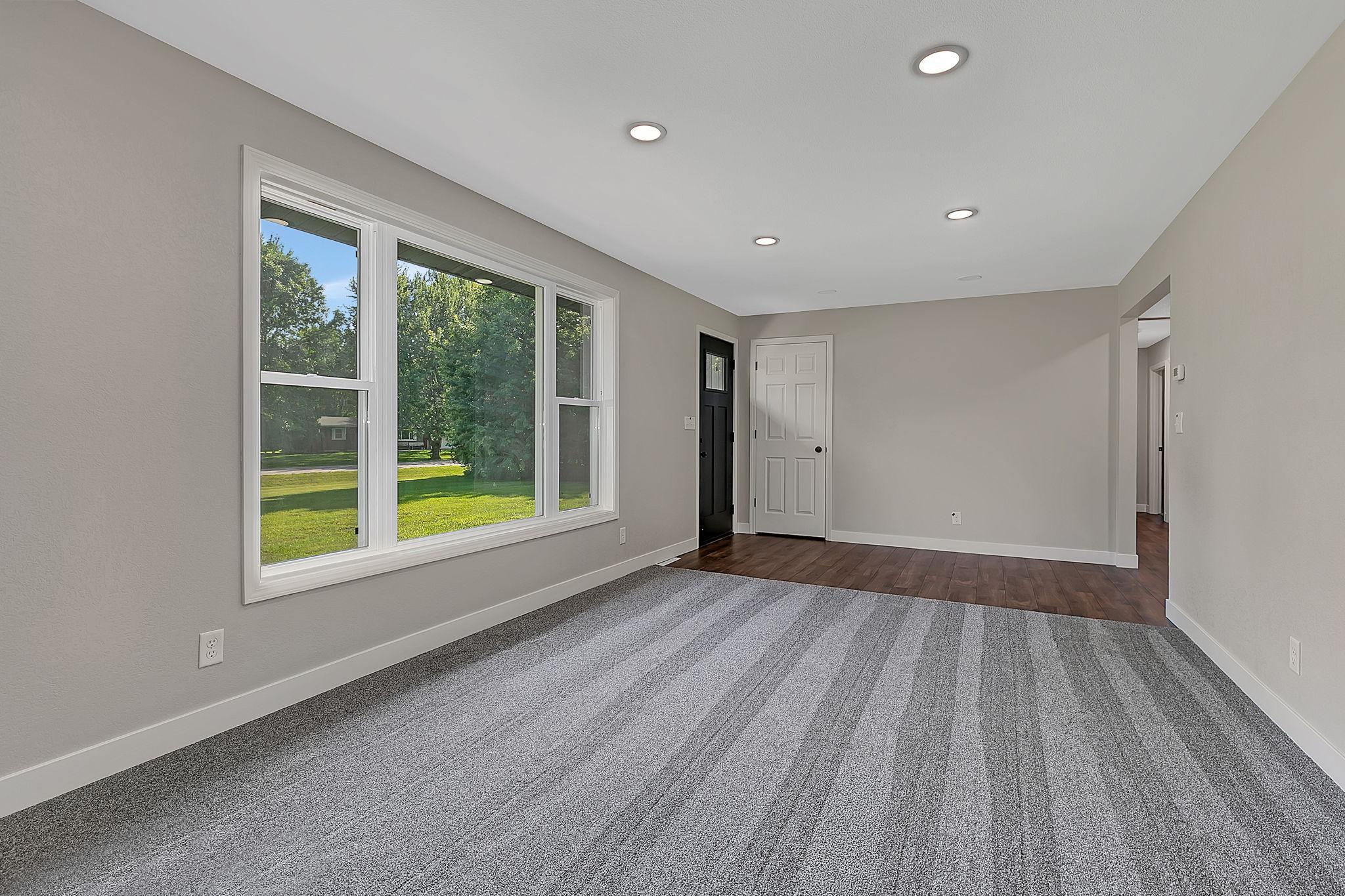 2nd image of 1060 44th St Se, Willmar, MN 56201 | MLS# 7122182