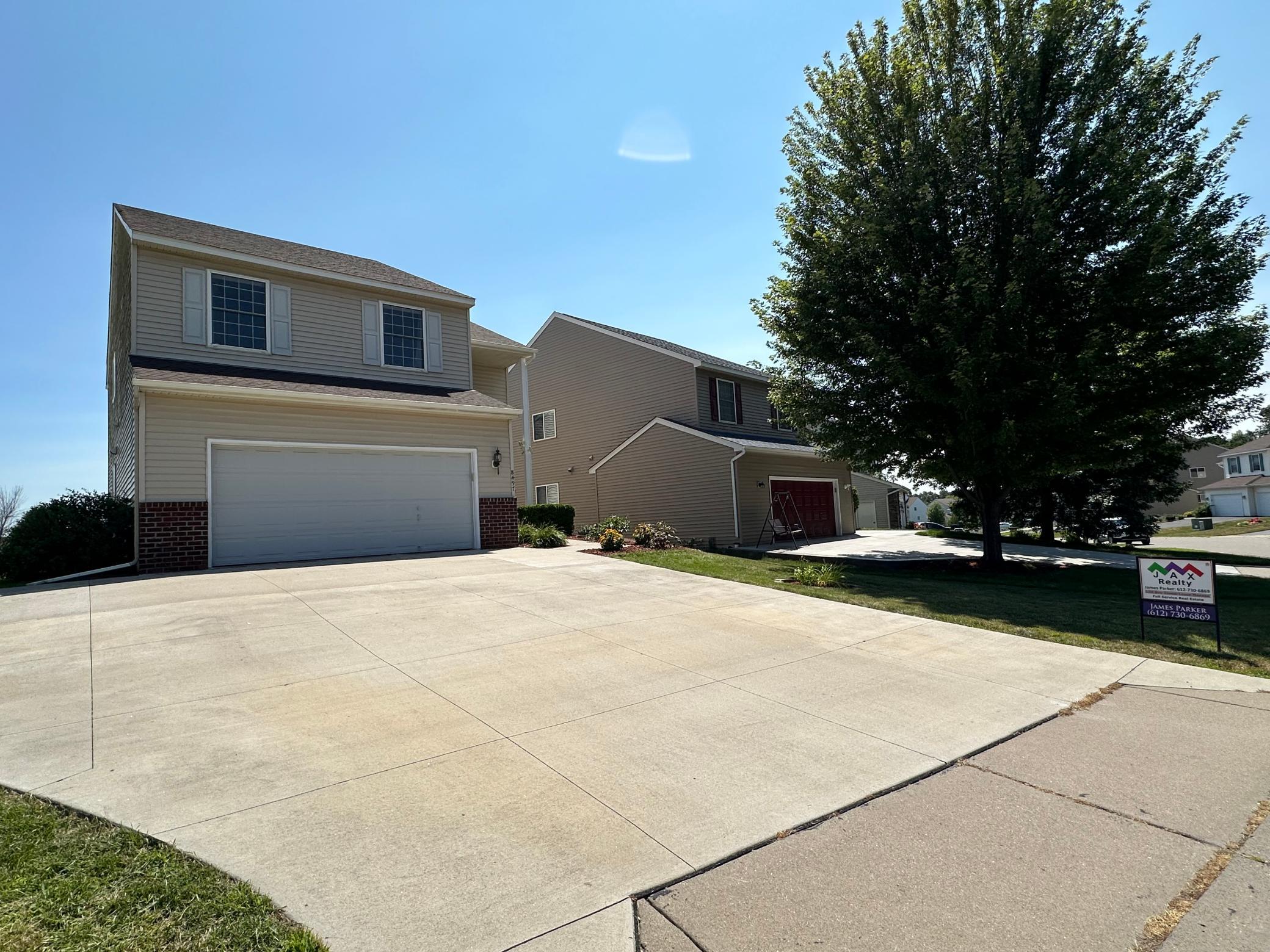2nd image of 8497 Savanna Oaks Ln, Saint Paul, MN 55125 | MLS# 7122270