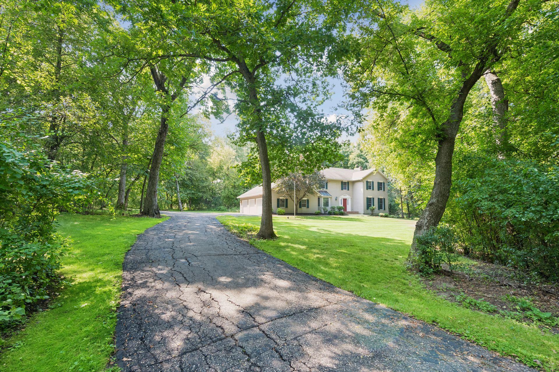 2nd image of 5 Acorn Dr, Inver Grove Heights, MN 55077 | MLS# 7122288