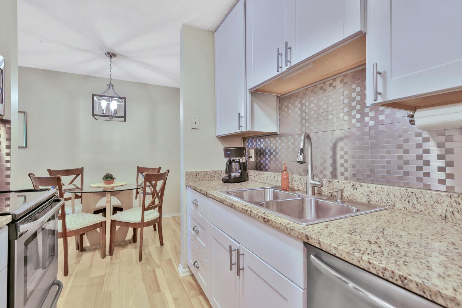 3rd image of 2800 Hamline Ave N #241, Saint Paul, MN 55113 | MLS# 7122324