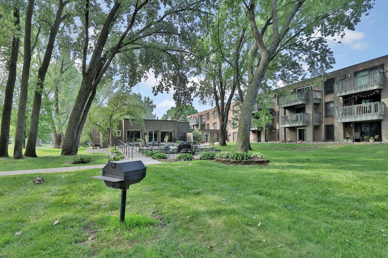 39th image of 2800 Hamline Ave N #241, Saint Paul, MN 55113 | MLS# 7122324