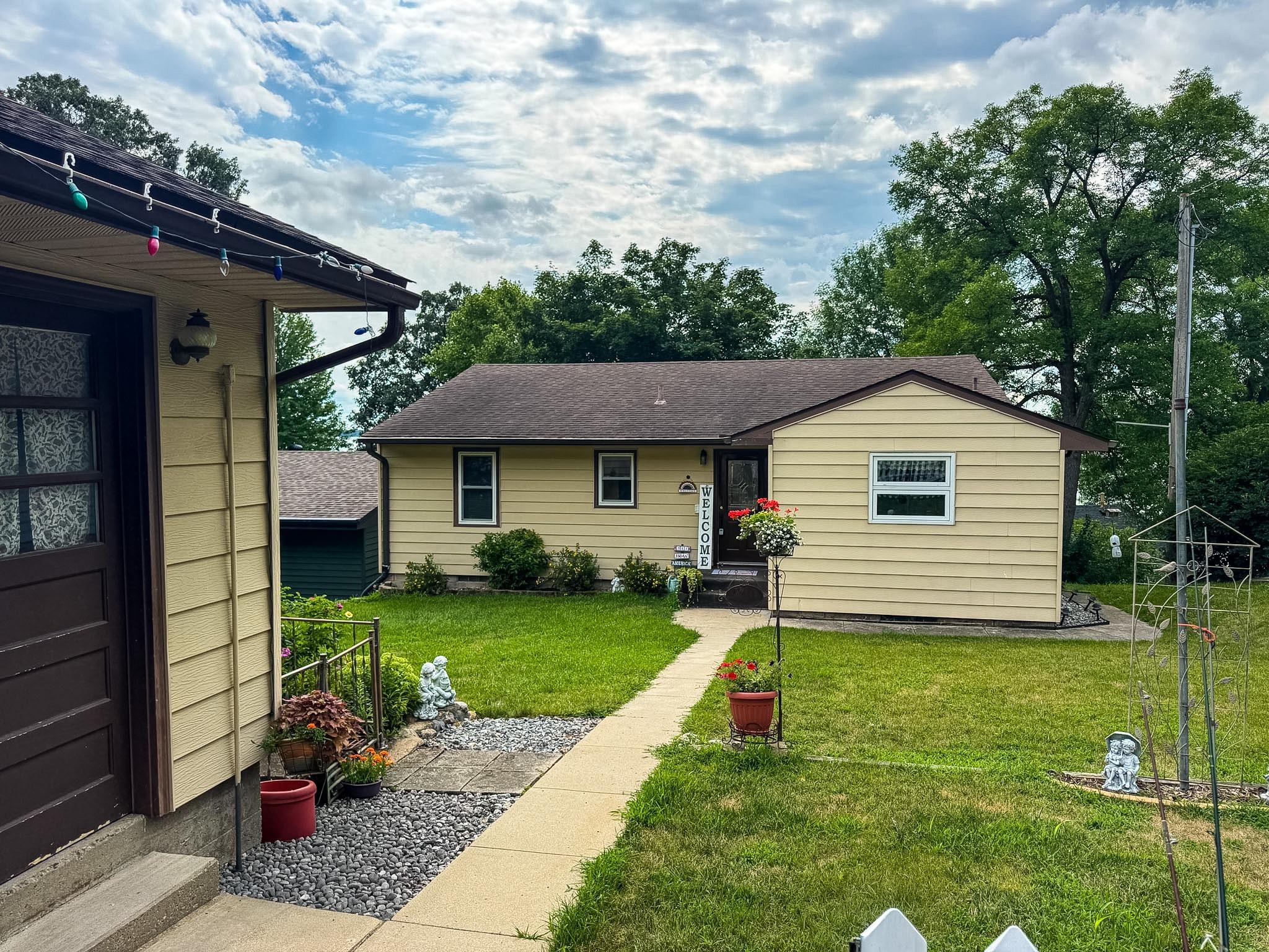 1st image of 7450 36th St Ne, Willmar, MN 56201 | MLS# 7122359