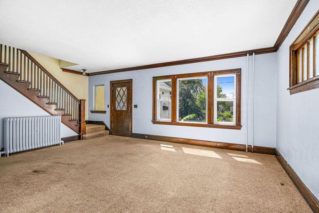 3rd image of 410 N 39Th Ave W, Duluth, MN 55807 | MLS# 7122375