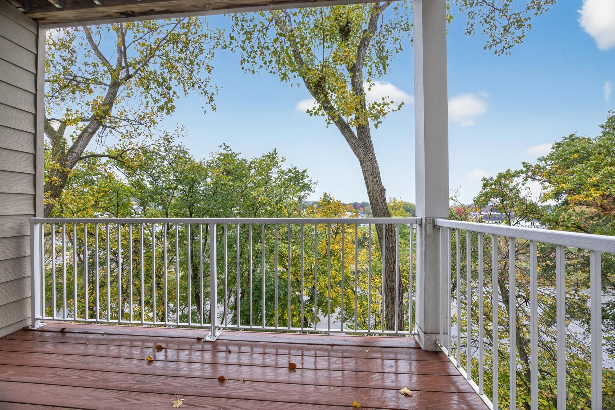 2nd image of 1880 3rd Ave NW, Rochester, MN 55901