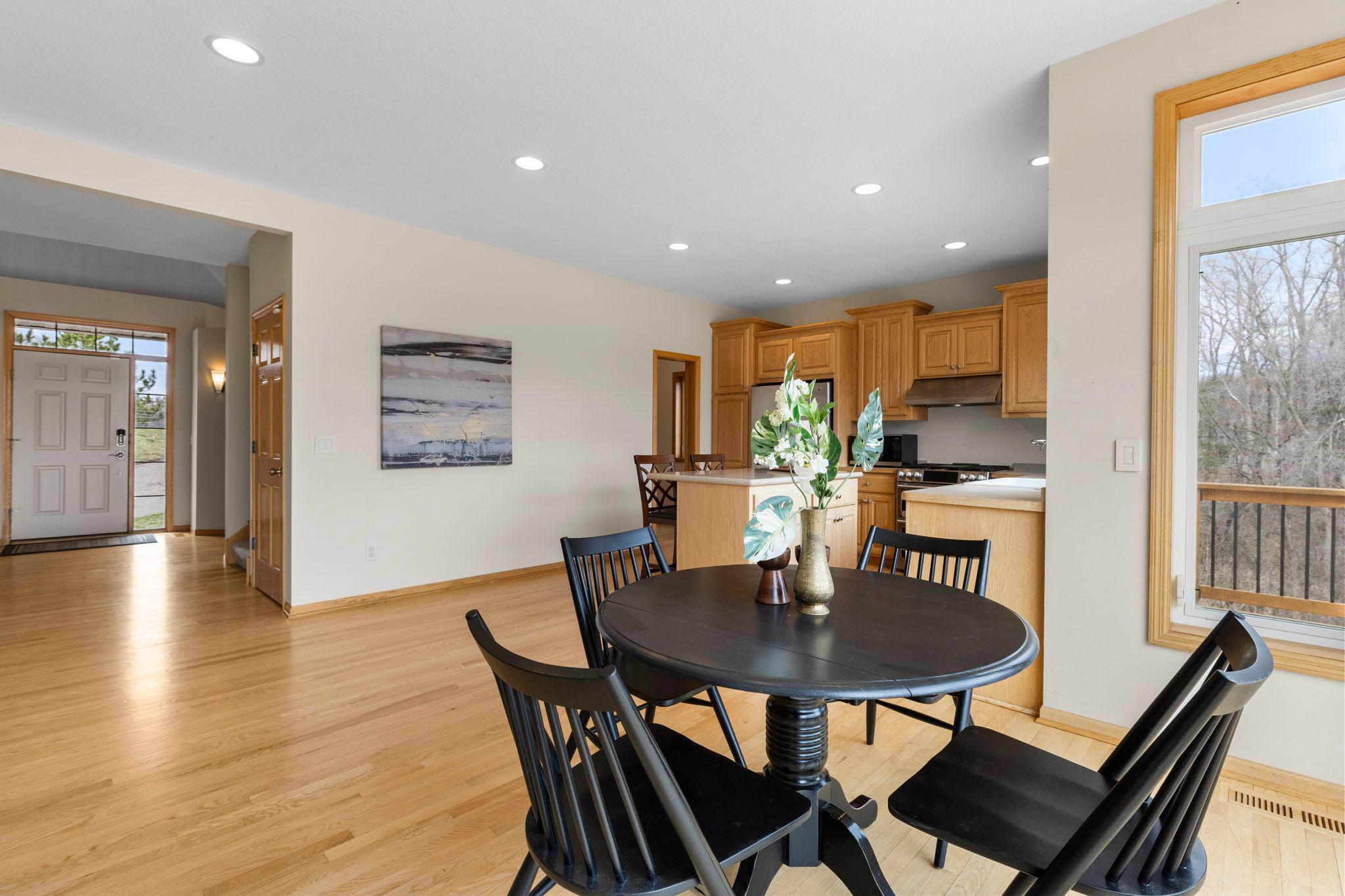 5th image of 1080 82Nd St E, Inver Grove Heights, MN 55077 | MLS# 7122381