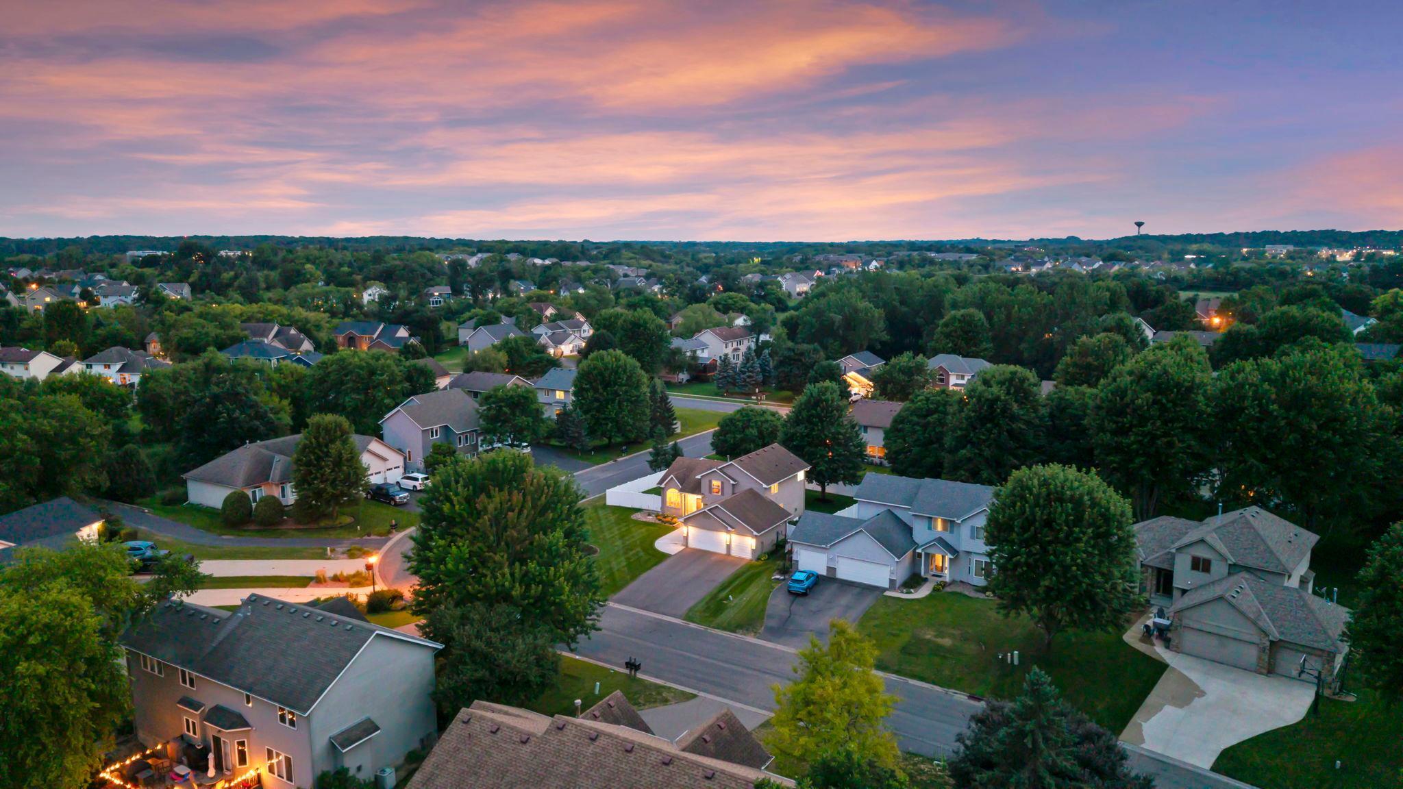 4th image of 14974 Hillside Trl, Savage, MN 55378 | MLS# 7122450
