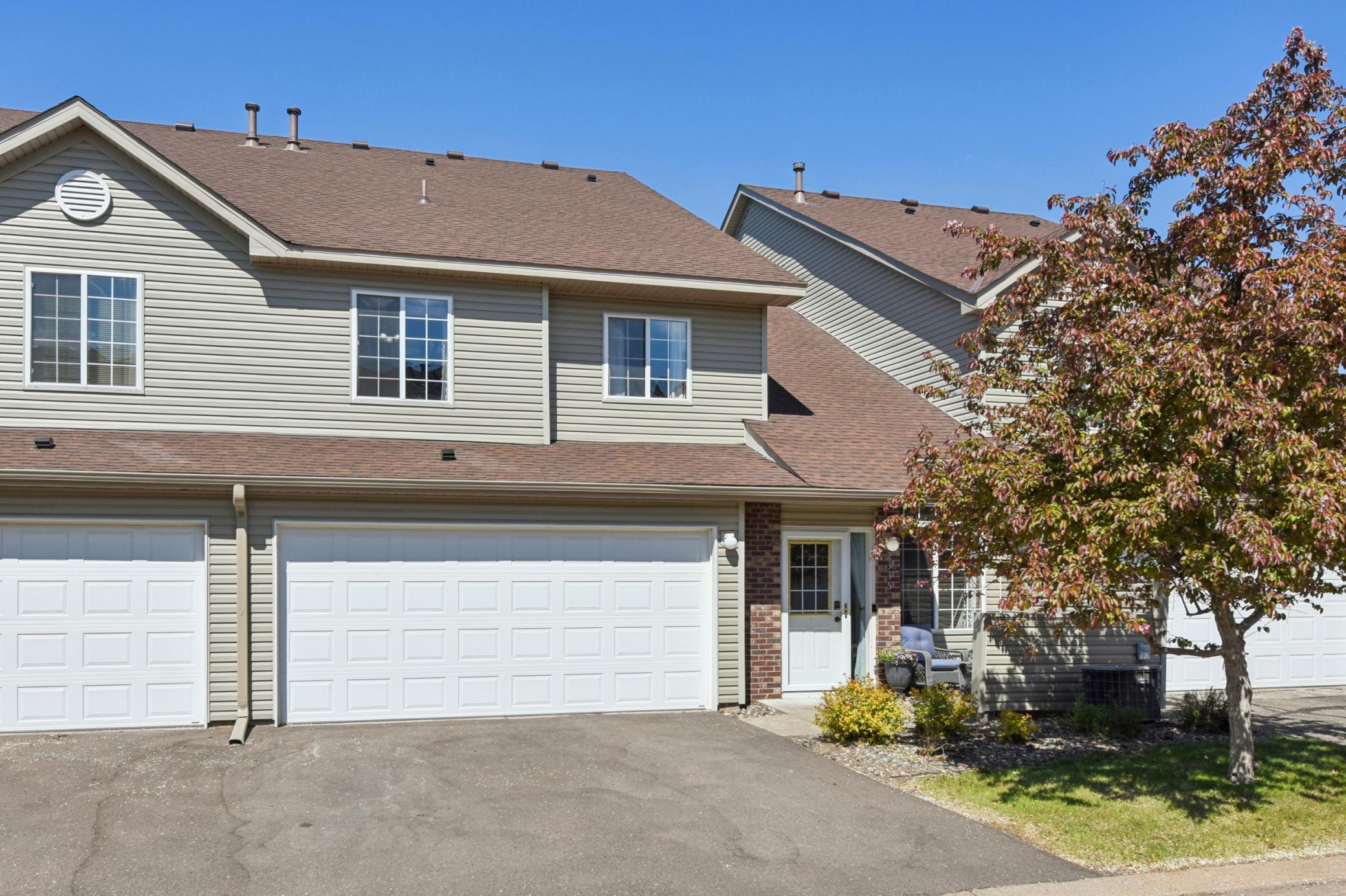 1st image of 2335 Oakridge Cir, Hudson, WI 54016 | MLS# 7122515