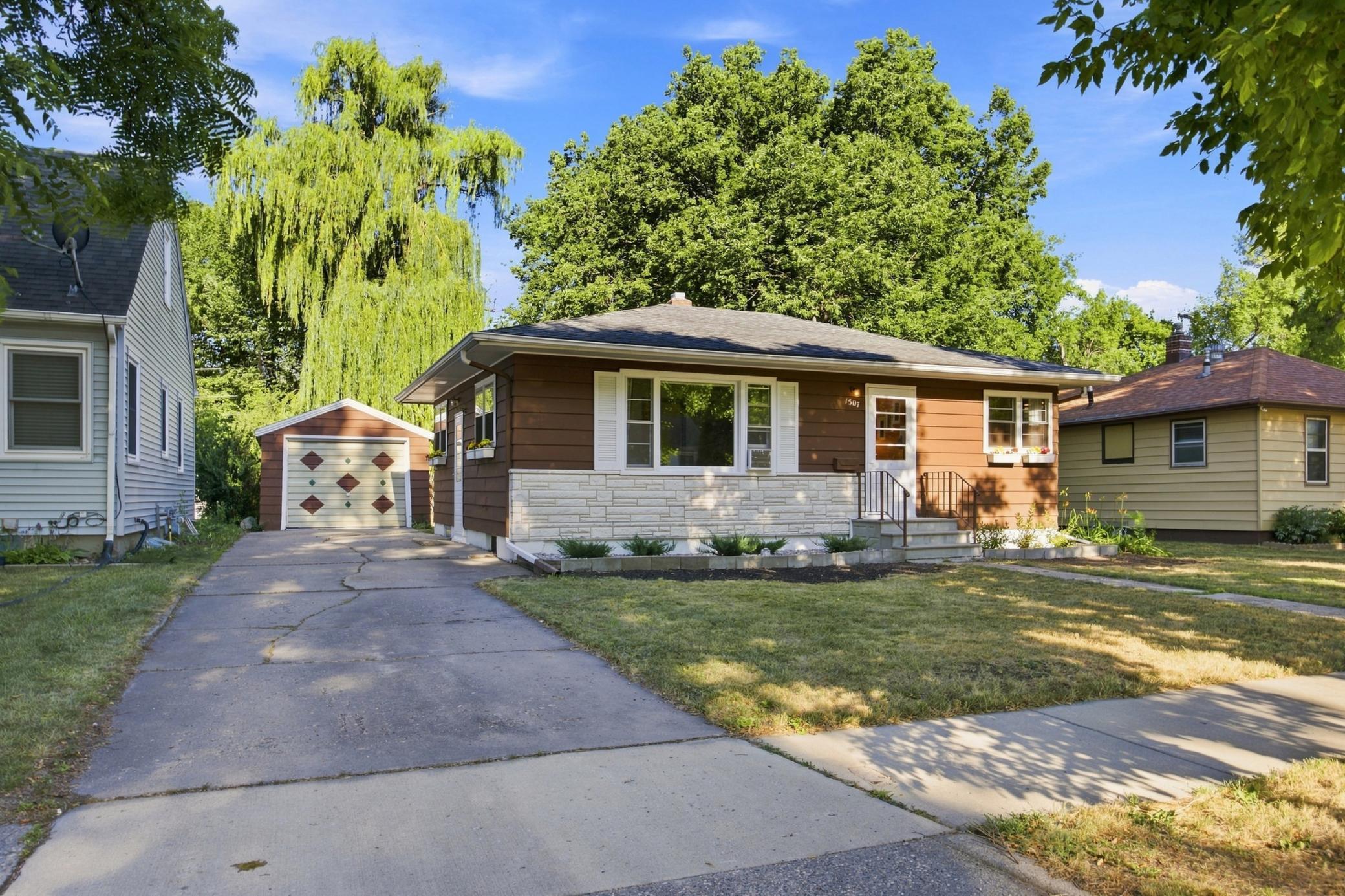 1st image of 1507 14th St S, Fargo, ND 58103 | MLS# 7122518